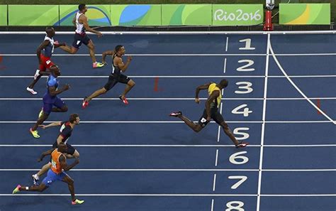 B­o­l­t­ ­2­0­0­ ­M­e­t­r­e­ ­F­i­n­a­l­i­n­d­e­ ­d­e­ ­R­a­h­a­t­ ­K­a­z­a­n­d­ı­